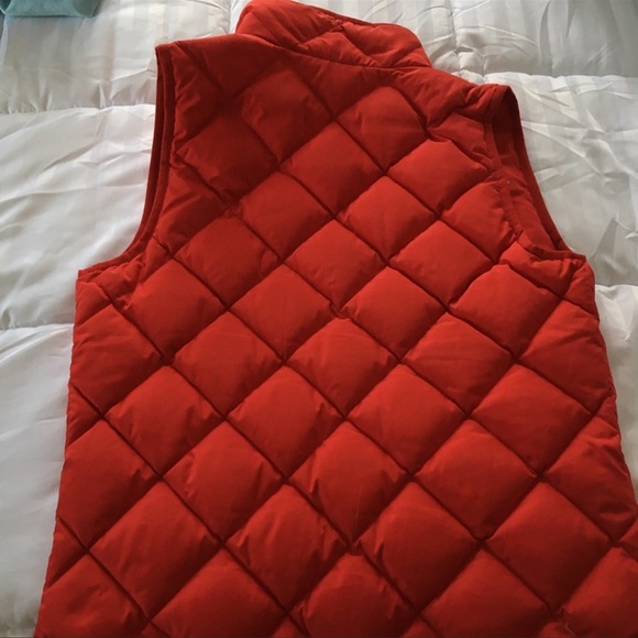 J.Crew Red Quilted Down Womens Vests - Picture 8 of 15
